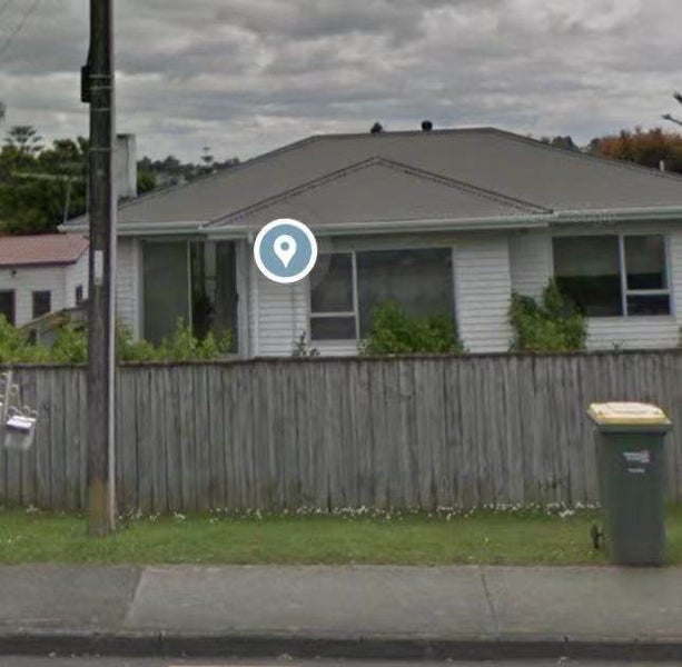 1/143 Carlisle Road, Northcross, Auckland - Carousel 2