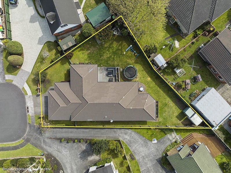 33 Len Garlick Place, Pahurehure, Papakura - Carousel 38