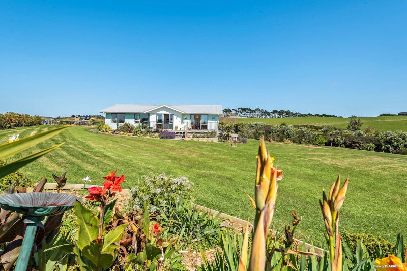 3 Allan Road, Āwhitu - Carousel 1