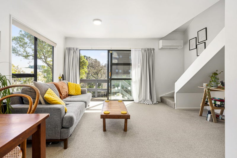 28/55 Hamilton Road, Hataitai, Wellington - Carousel 2