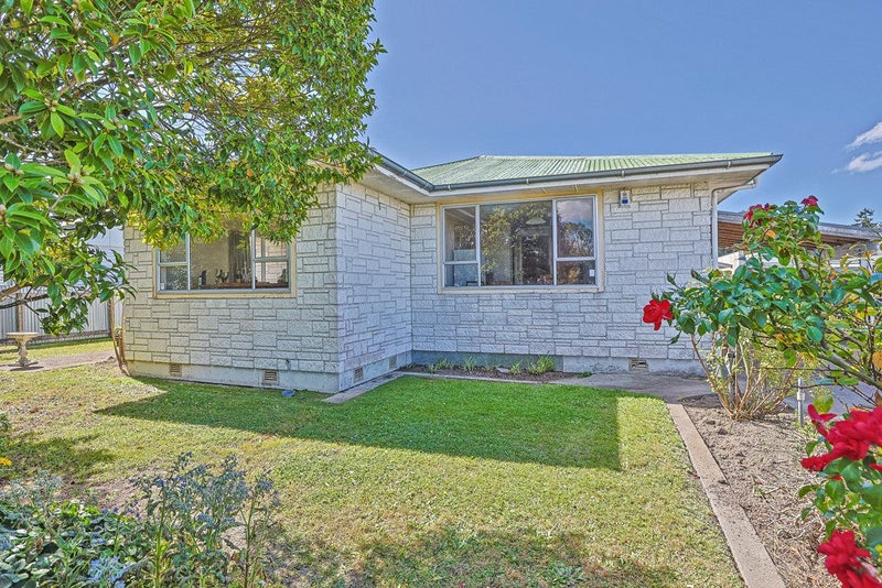 118 Harlech Street, Mayfair, Hastings - Carousel 2