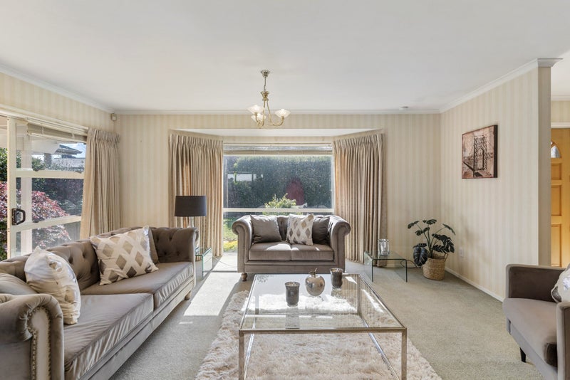 98B Beach Road, Pahurehure, Papakura - Carousel 2