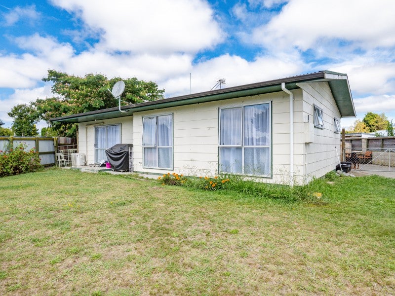 17 Oban Street, Flaxmere, Hastings - Carousel 1