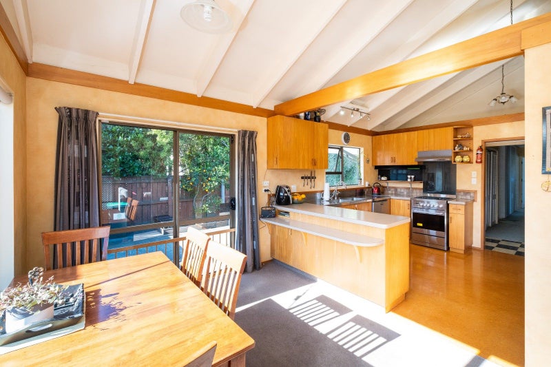 10 Donegal Crescent, Tamatea, Napier - Carousel 1