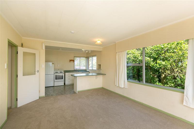 80A Govett Avenue, Frankleigh Park, New Plymouth - Carousel 2