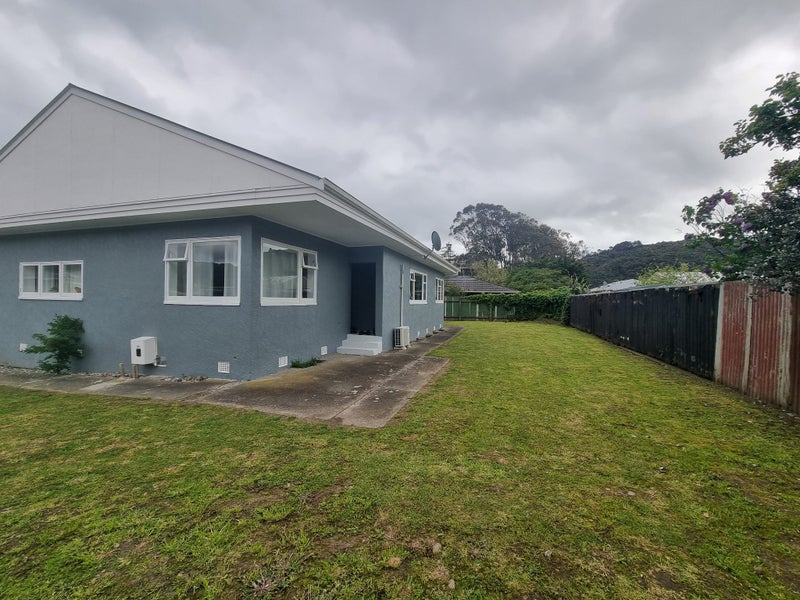 9 Foster Street, Taita, Lower Hutt - Carousel 2