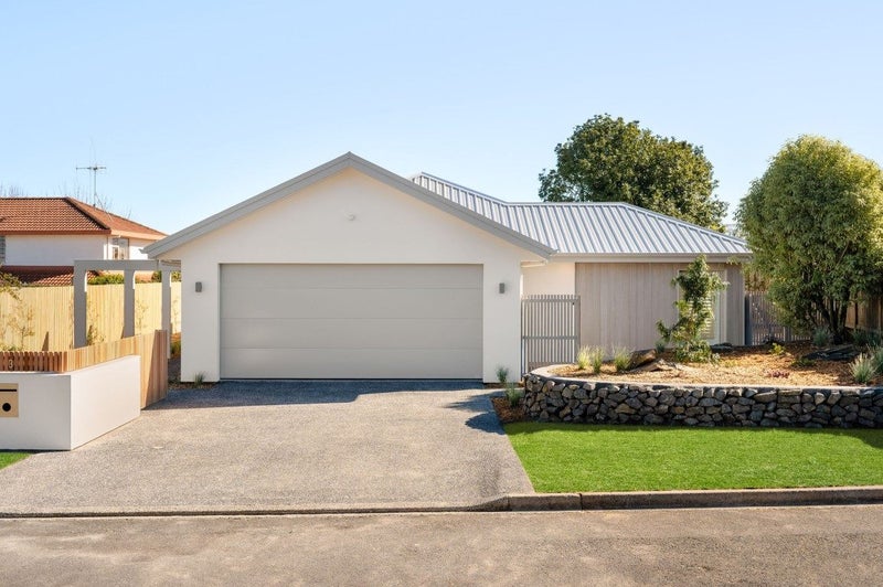 3 McLeod Mews, Rototuna, Hamilton - Carousel 2