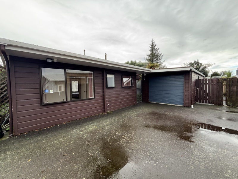 30A Miro Street, Takaro, Palmerston North - Carousel 1