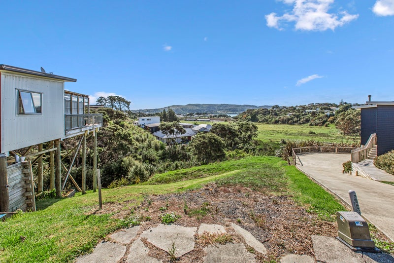 25 Seabreeze Way, Raglan - Carousel 18