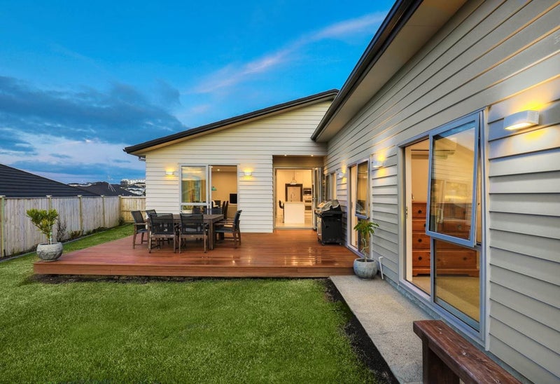 93 Harris Drive, Silverdale, Silverdale - Carousel 2