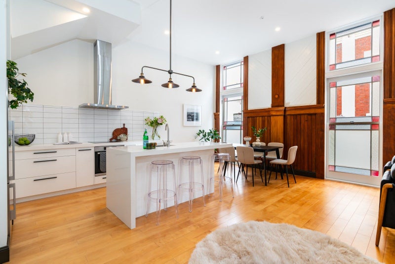 2/235 Adelaide RD, NEWTOWN, WELLINGTON - Carousel 2