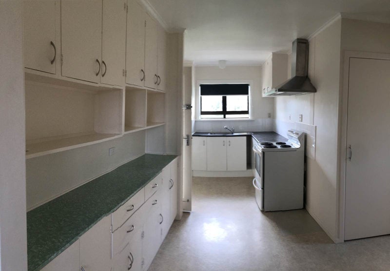15 Udys Road, Pakuranga, Auckland - Carousel 2