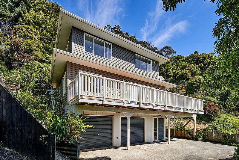 21A Wyndrum Avenue, Waterloo, Lower Hutt - Carousel 1