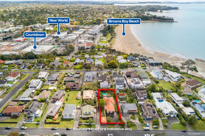 32 Hyde Road, Rothesay Bay, Auckland - Carousel 2
