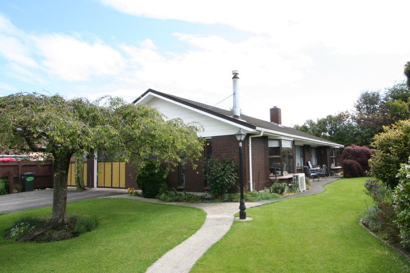 130 Paterson Street, Grasmere, Invercargill - Carousel 1