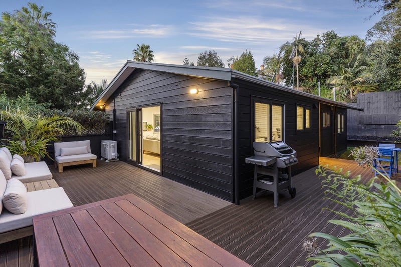 76A Second Avenue, Kingsland, Auckland - Carousel 1