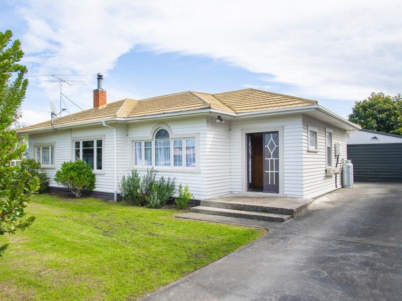 64 Hirini Street, Kaiti, Gisborne - Carousel 1