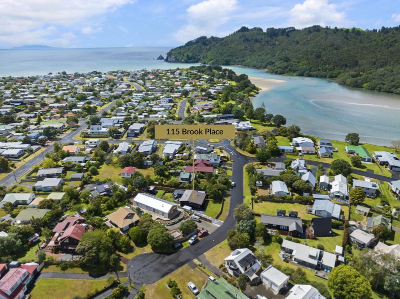 115 Brook Place, Whangamata - Carousel 1