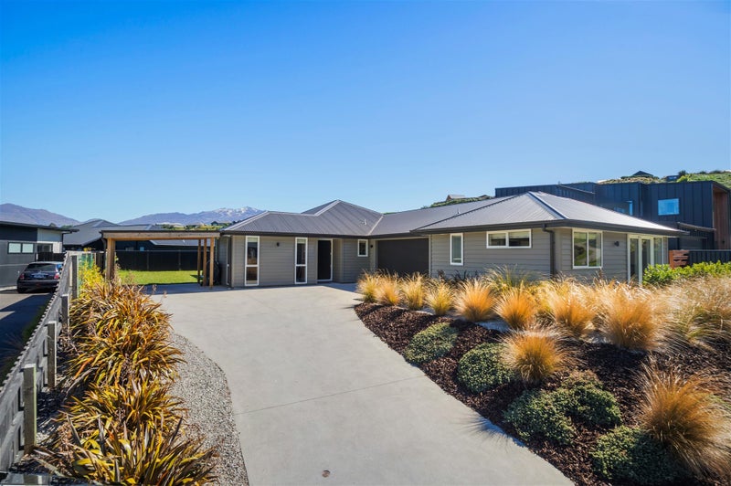 20 Sandford Terrace, Lower Shotover, Queenstown - Carousel 1