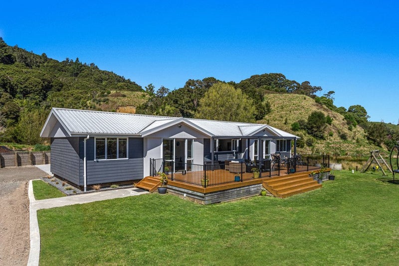 819D Taneatua Road, Tāneatua - Carousel 1