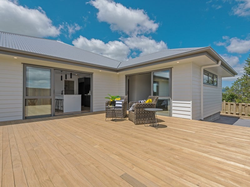 98A Kelvin Grove Road, Kelvin Grove, Palmerston North - Carousel 2