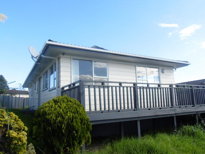 7 Bundena Place, Clendon Park, Auckland - Carousel 16