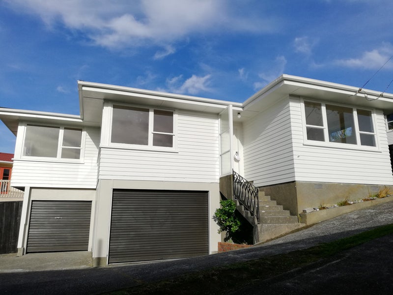 22 Jane Grove, Paparangi, Wellington - Carousel 2