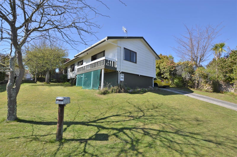 13 Park Place, Richmond Heights, Taupo - Carousel 2