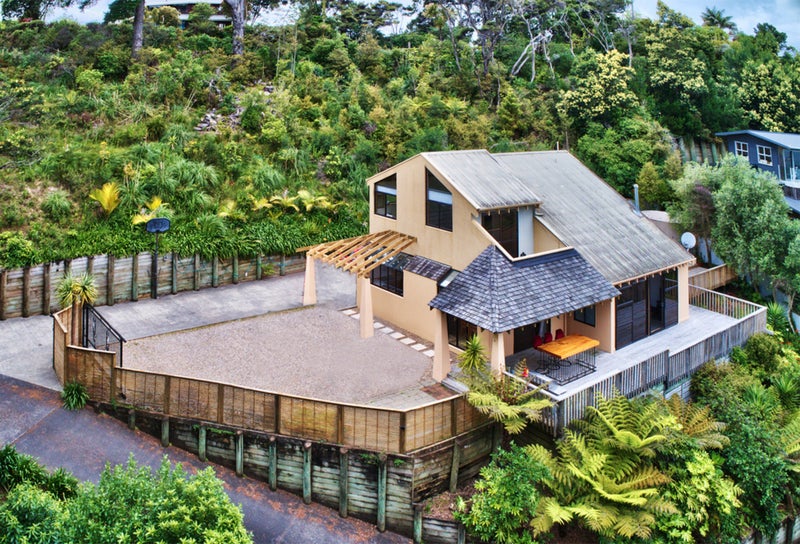 15 Austin Road, Greenhithe, Auckland - Carousel 2