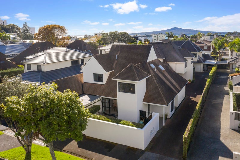 1/8 Taranaki Road, Kohimarama, Auckland - Carousel 2