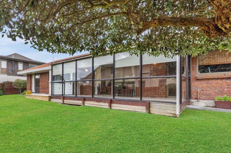 1/22 Westwell Road, Belmont, Auckland - Carousel 1