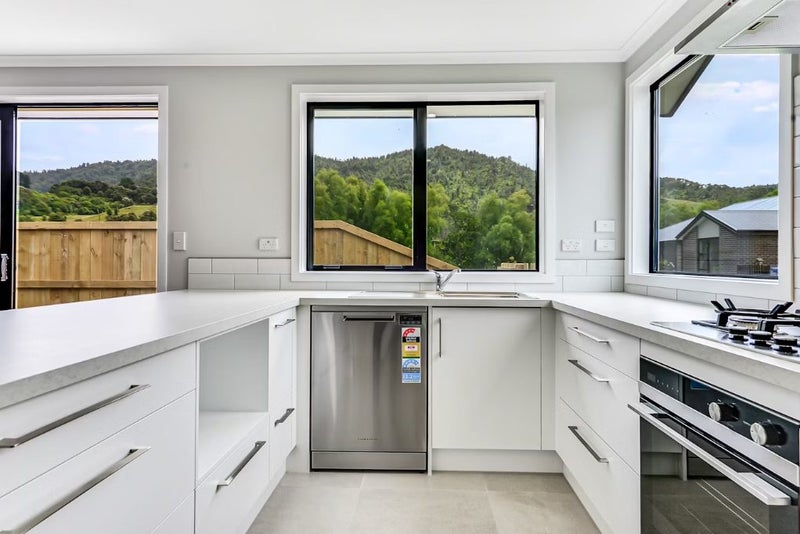 11 Houpara Place, Ngaruawahia - Carousel 2