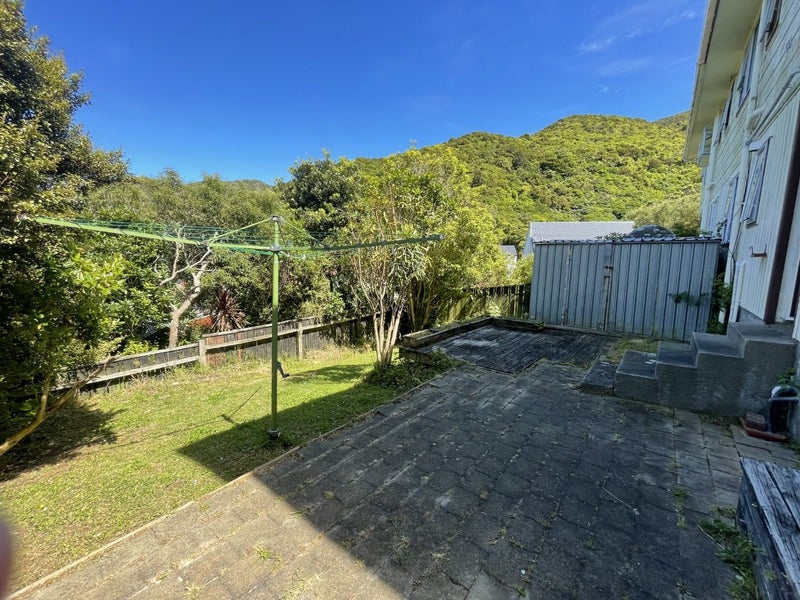 4A Gaya Grove, Ngaio, Wellington - Carousel 22