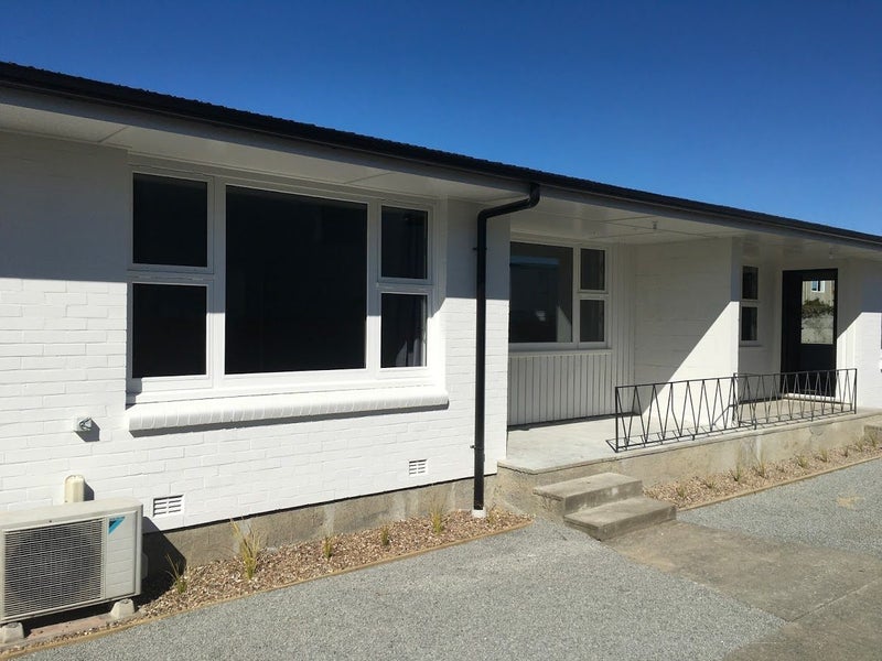 2/61 Sherborne Street, St Albans, Christchurch - Carousel 1
