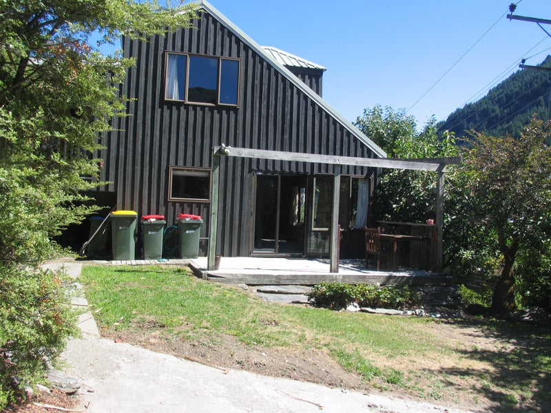 217A Fernhill Road, Sunshine Bay, Queenstown - Carousel 1
