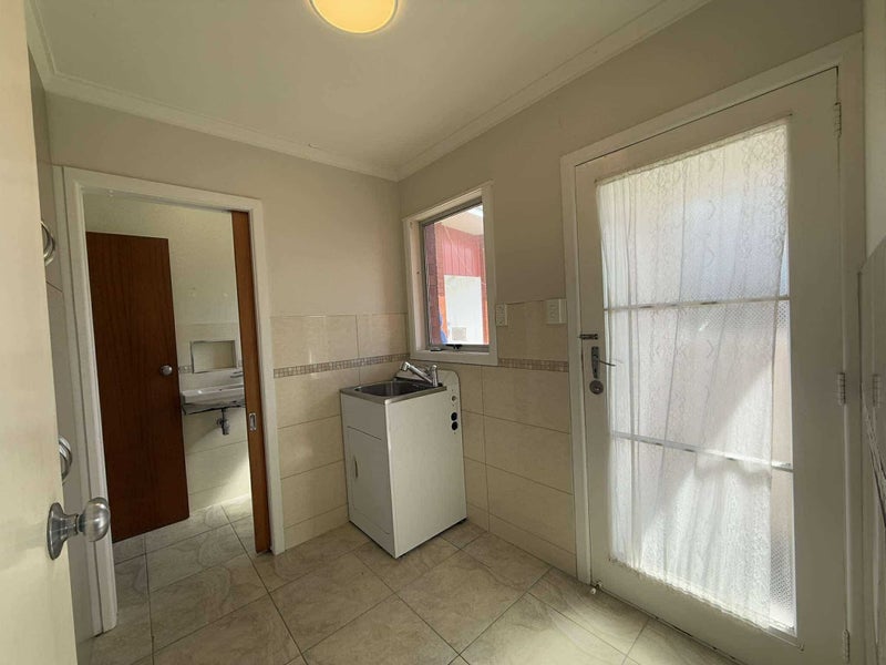 10 Rosebank Avenue, Avalon, Lower Hutt - Carousel 9