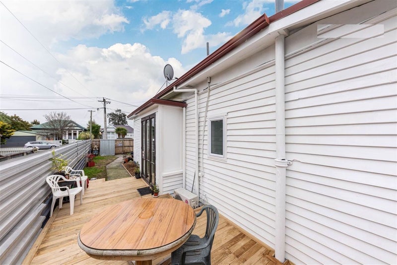 16 Havelock Street, Phillipstown, Christchurch - Carousel 8
