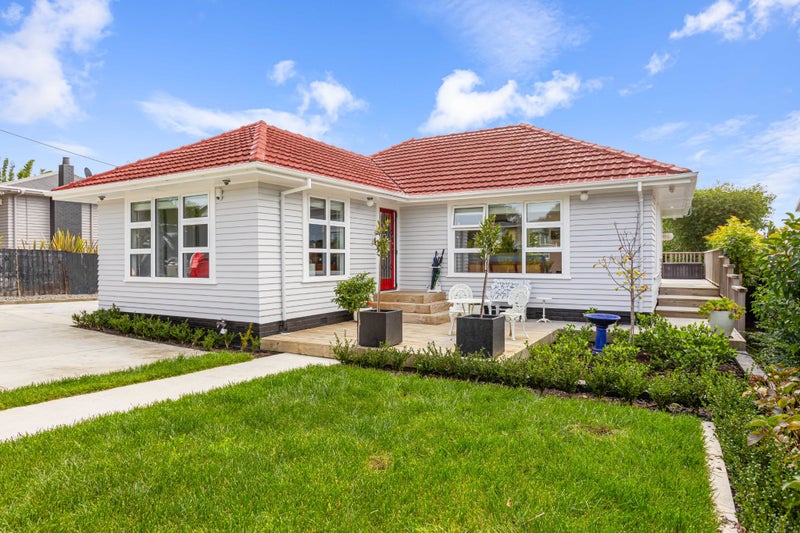 149 Seabrook Avenue, New Lynn, Auckland - Carousel 1