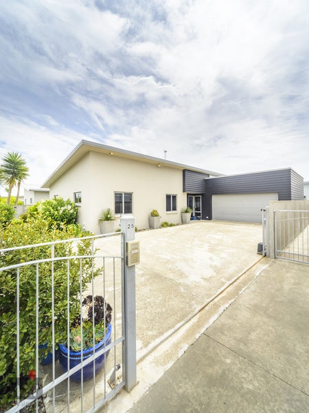 25 Rosalie Terrace, Kelvin Grove, Palmerston North - Carousel 20