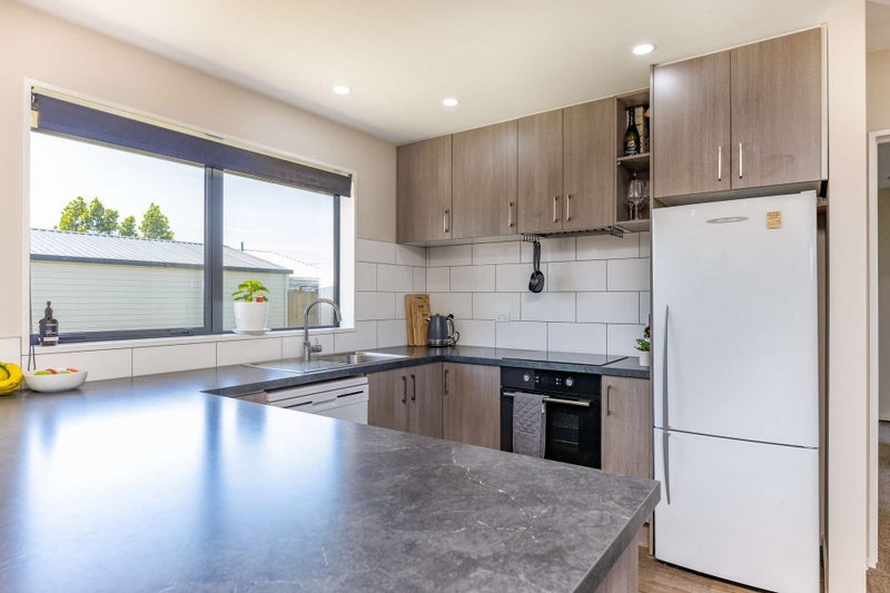 36A Neill Street, Hornby, Christchurch - Carousel 2