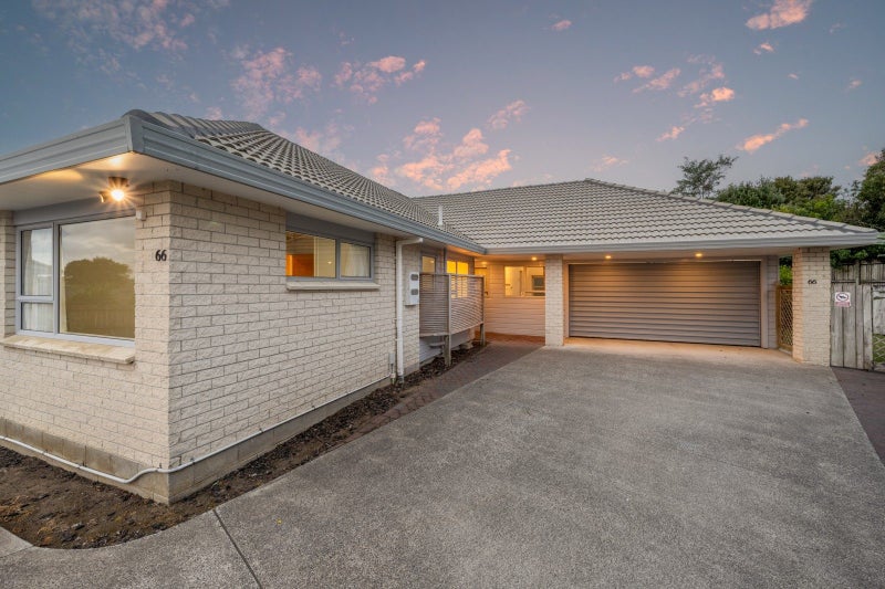 66 Golfland Drive, Golflands, Auckland - Carousel 2