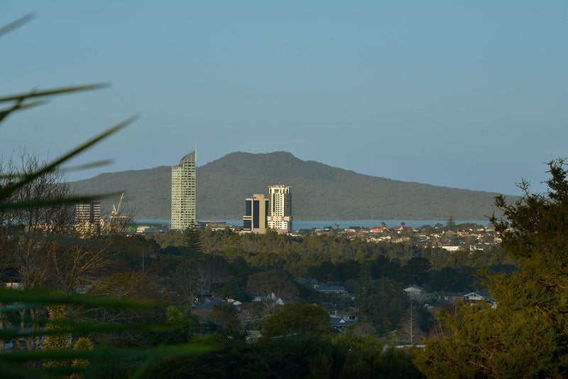1/11 Coronation Road, Hillcrest, Auckland - Carousel 18