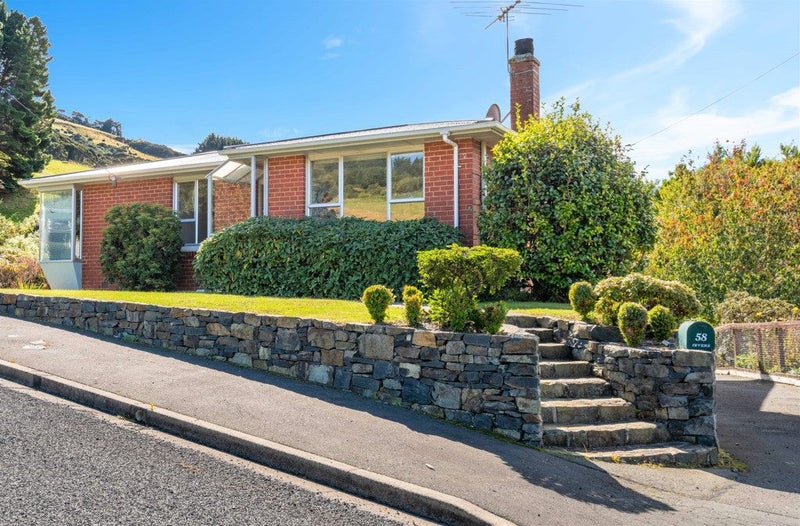 58 Kelvin Road, North East Valley, Dunedin - Carousel 1