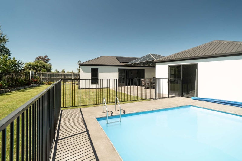 17 Redhaven Rise, Netherby, Ashburton - Carousel 2