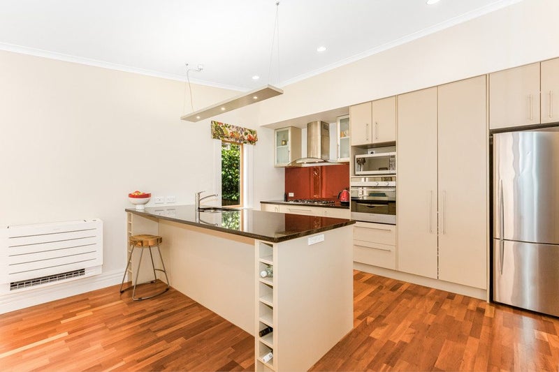 12 Woburn Road, Northland, Wellington - Carousel 25