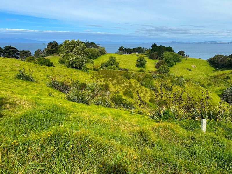 156 South Pacific Road, Rakino Island, Auckland - Carousel 19