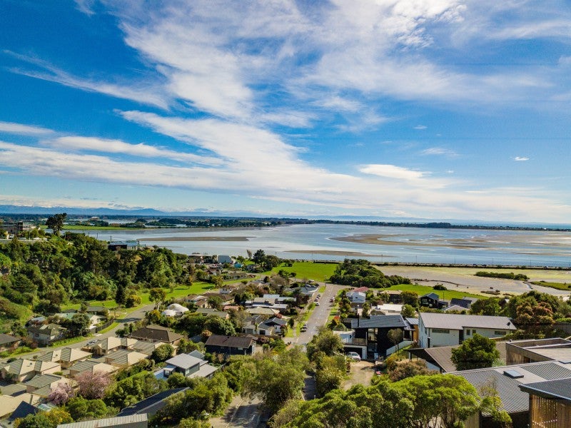 39 Soleares Avenue, Mount Pleasant, Christchurch - Carousel 19