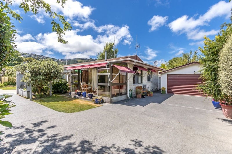 2/10 Karen Lane, Beckenham, Christchurch - Carousel 1