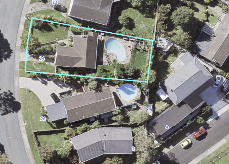 24 Finnerty Avenue, Howick, Auckland - Carousel 1