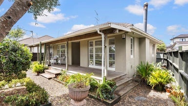 11 Stanhope Road, Mount Wellington, Auckland - Carousel 1